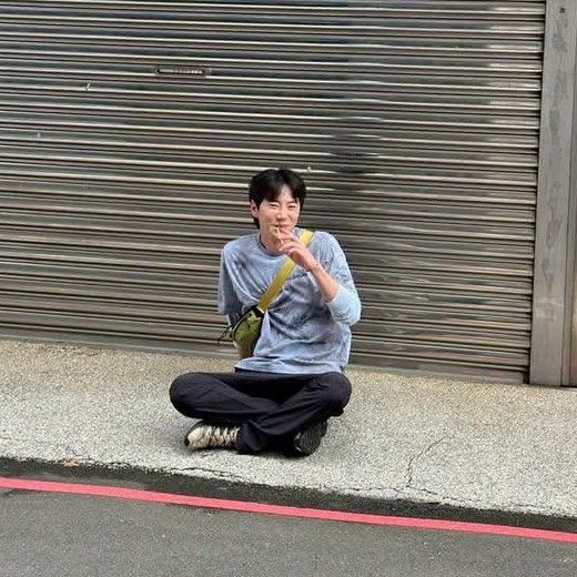 A moment captured by Lee Junyoung's fan