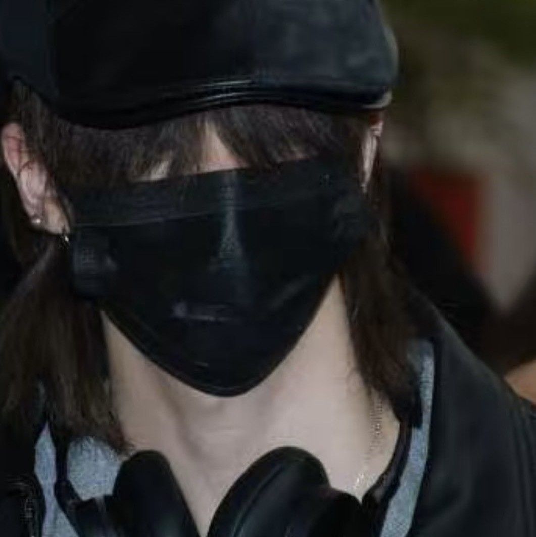 A moment captured by Hyunjin (Stray Kids)'s fan