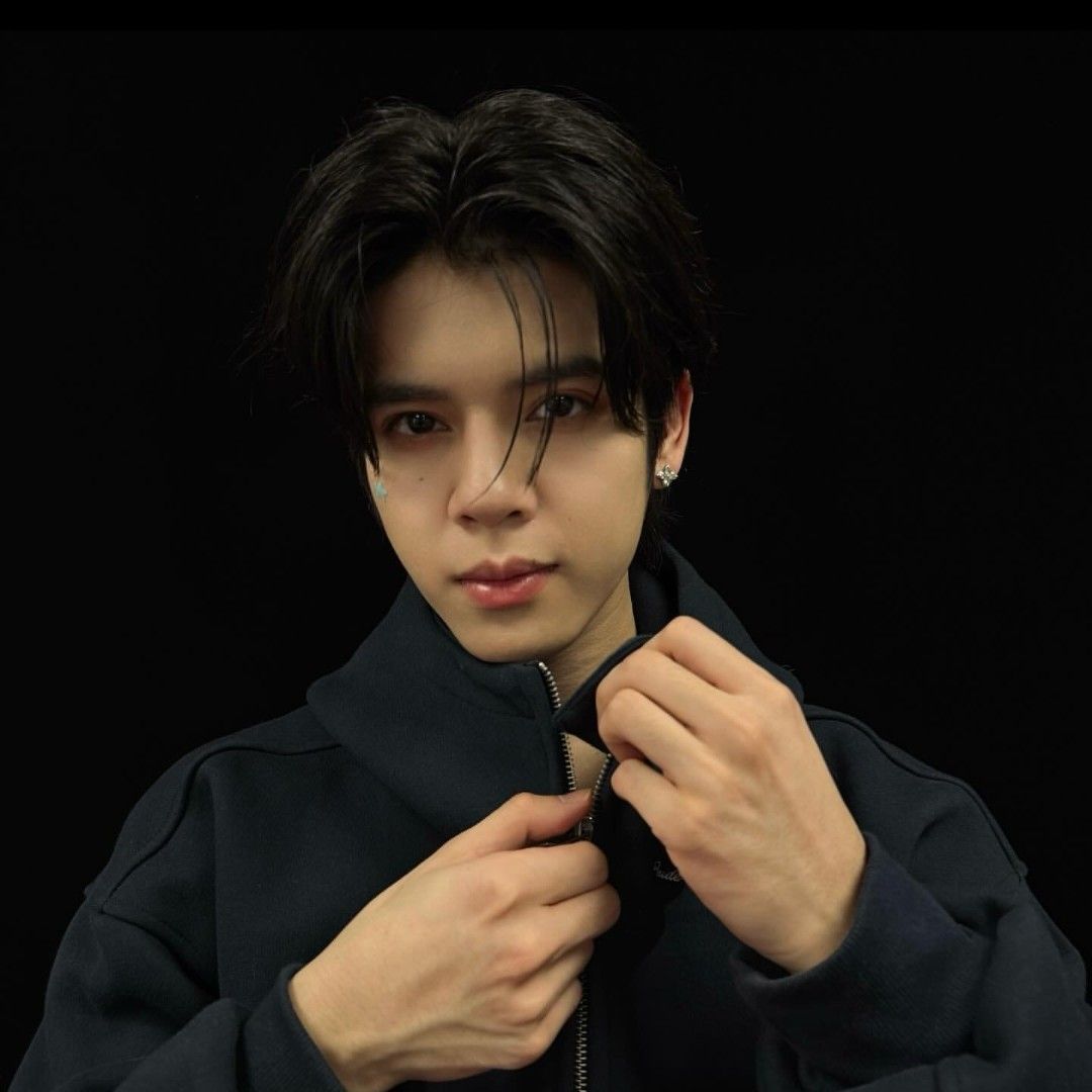 Behind-the-scenes cut of DORN (NexT1DE)