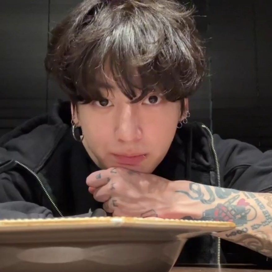 柾國 (防彈少年團)的最新照片