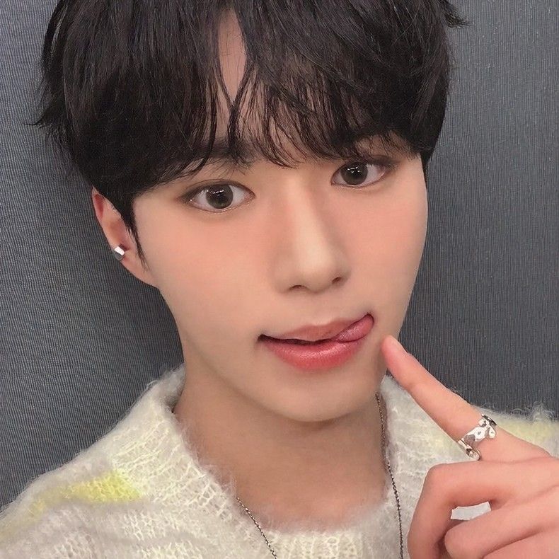 A moment captured by Kim Junseo (ALPHA DRIVE ONE)'s fan