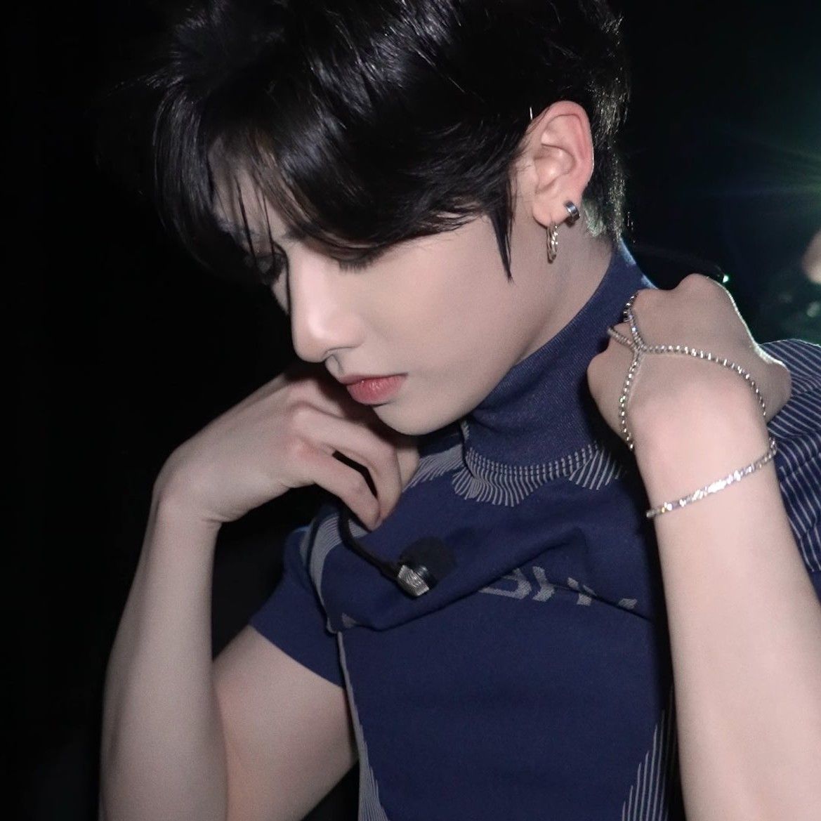 Latest photo of Ricky (ZEROBASEONE)