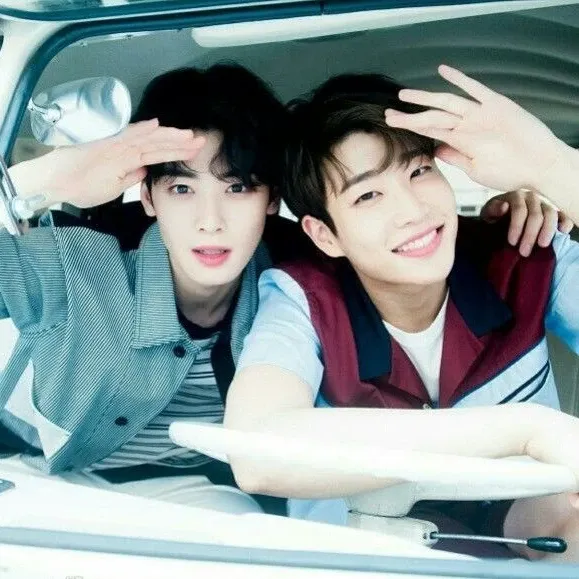 Latest photo of MJ (ASTRO)