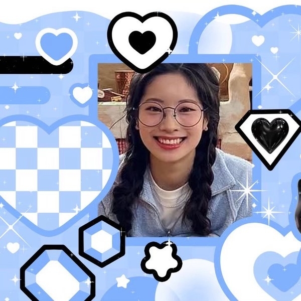 Recent activity shot of Dahyun (TWICE)