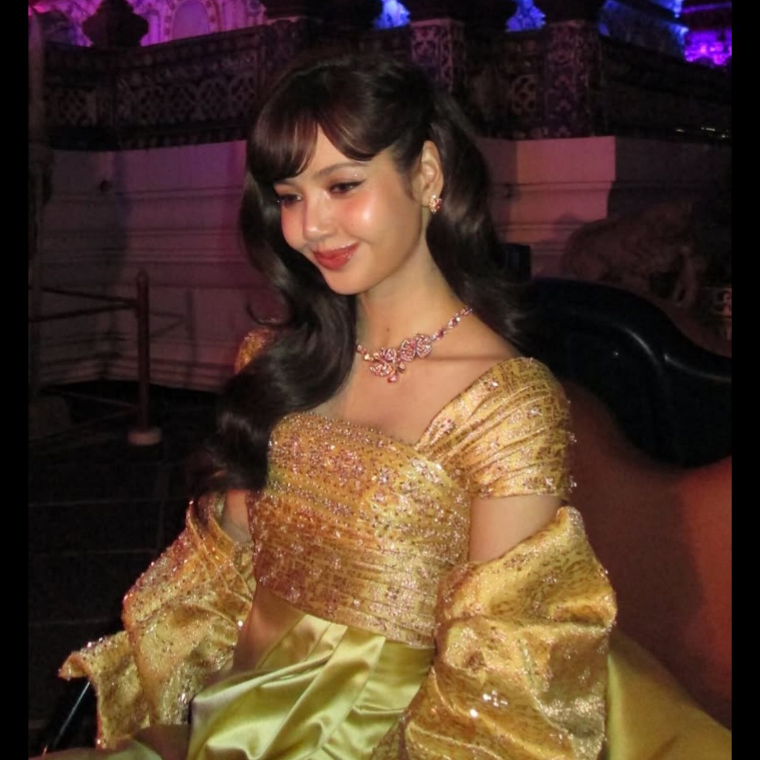 리사 (BLACKPINK)의 비하인드 컷