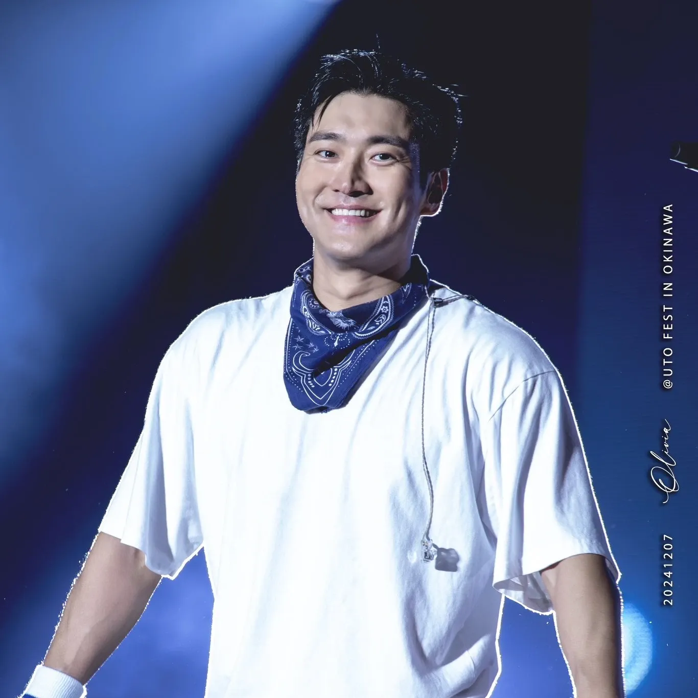 Latest photo of Siwon (Super Junior)