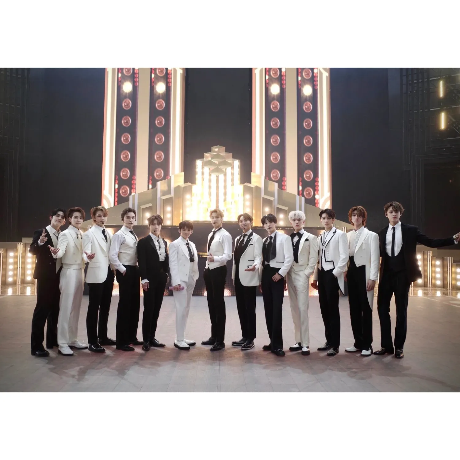 세븐틴 최근 활동샷