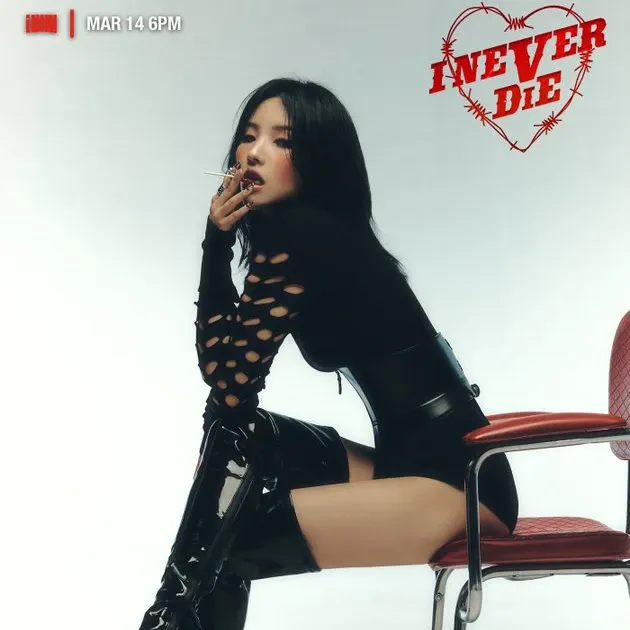 Latest photo of Soyeon (i-dle)