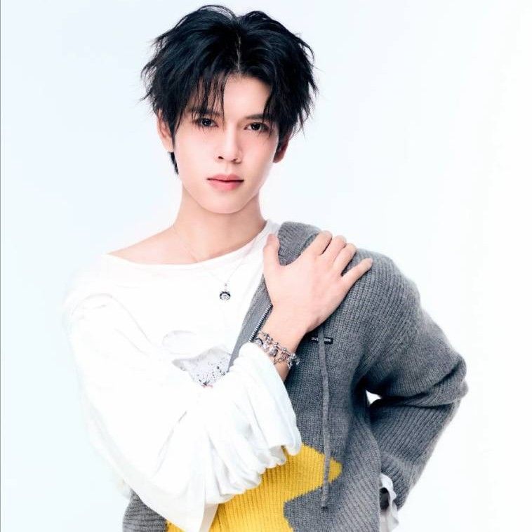 Latest photo of DORN (NexT1DE)