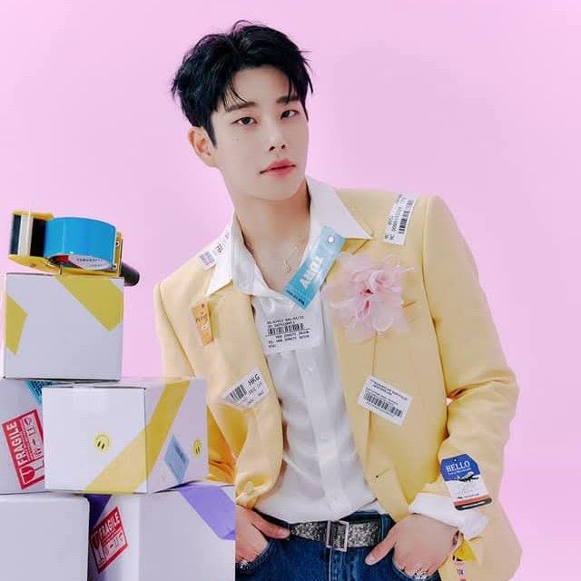 Behind-the-scenes cut of MJ (ASTRO)