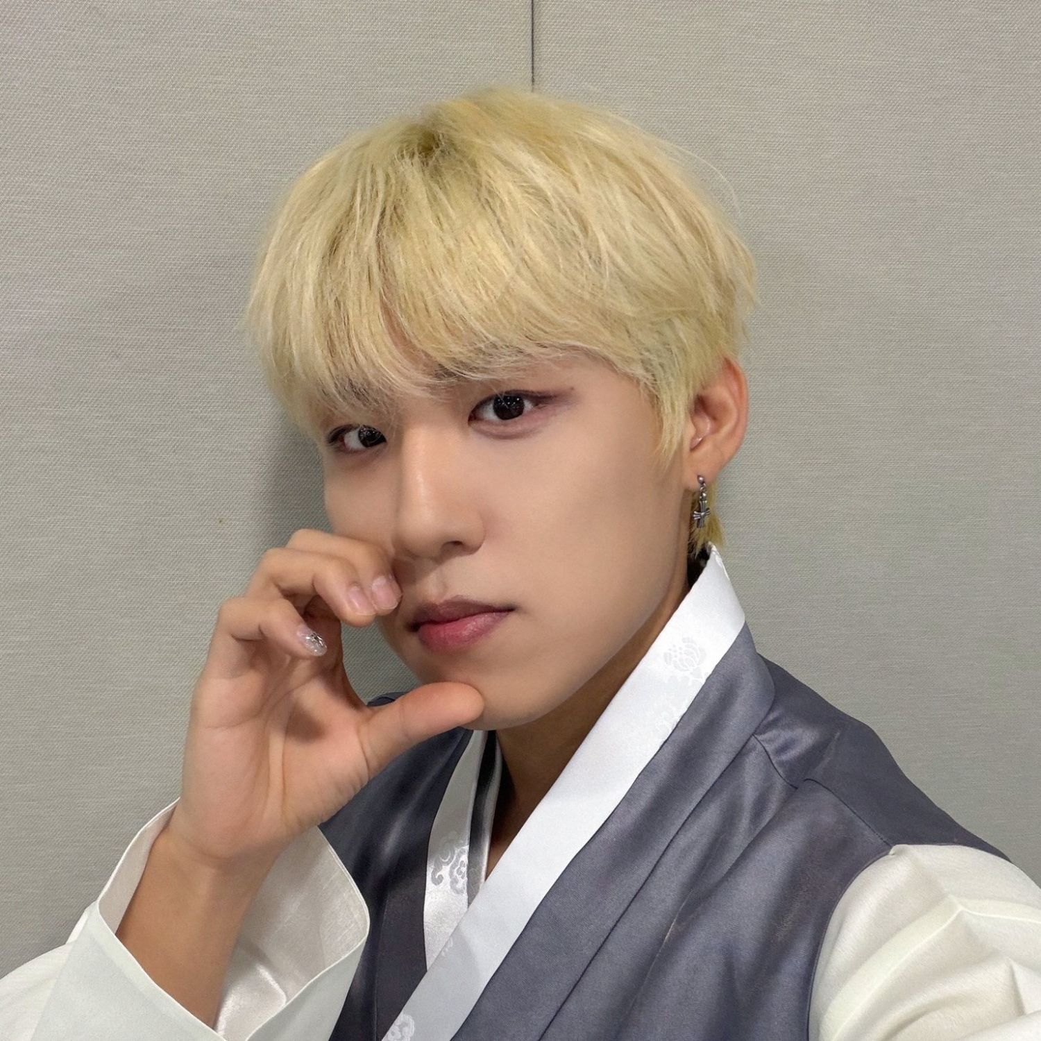 Recent activity shot of Park Woojin (AB6IX)