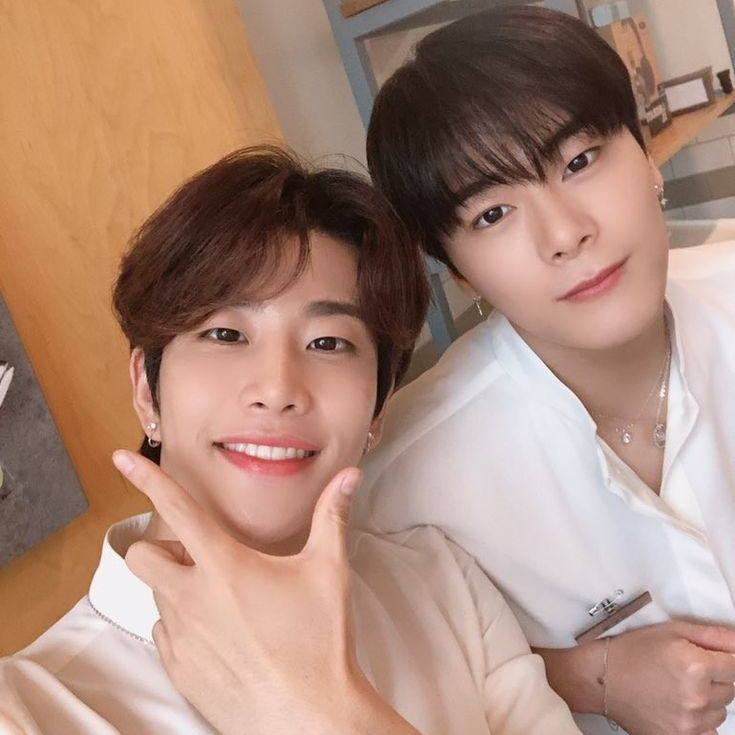 A moment captured by ASTRO's fan