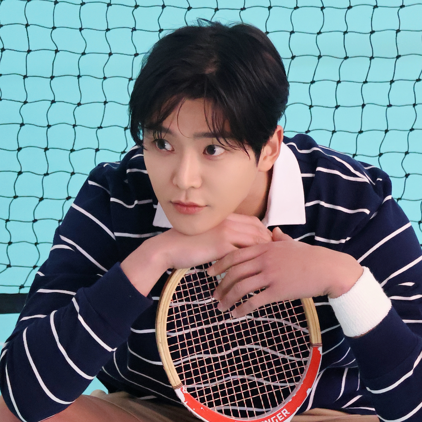 Behind-the-scenes cut of Rowoon