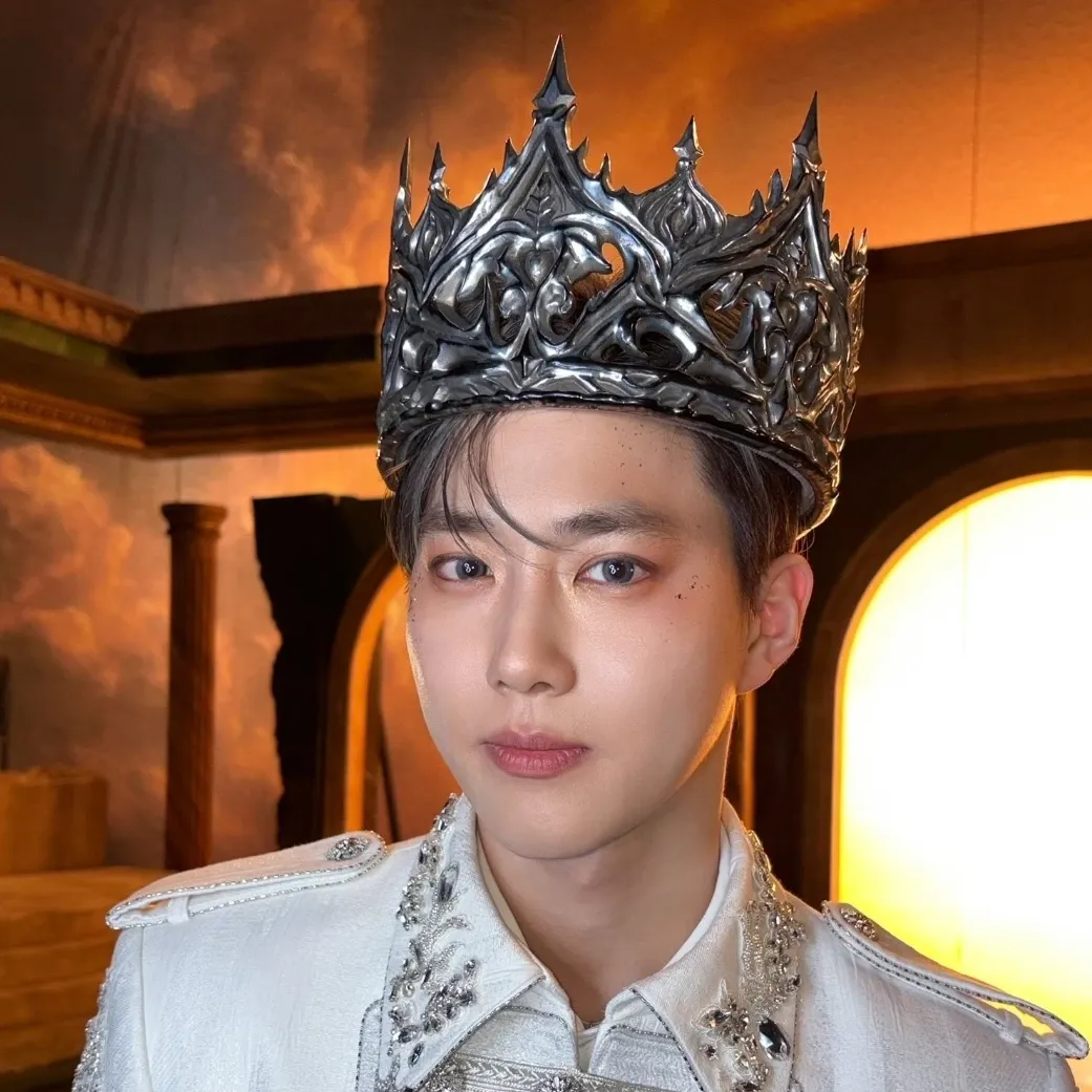 Latest photo of Suho (EXO)