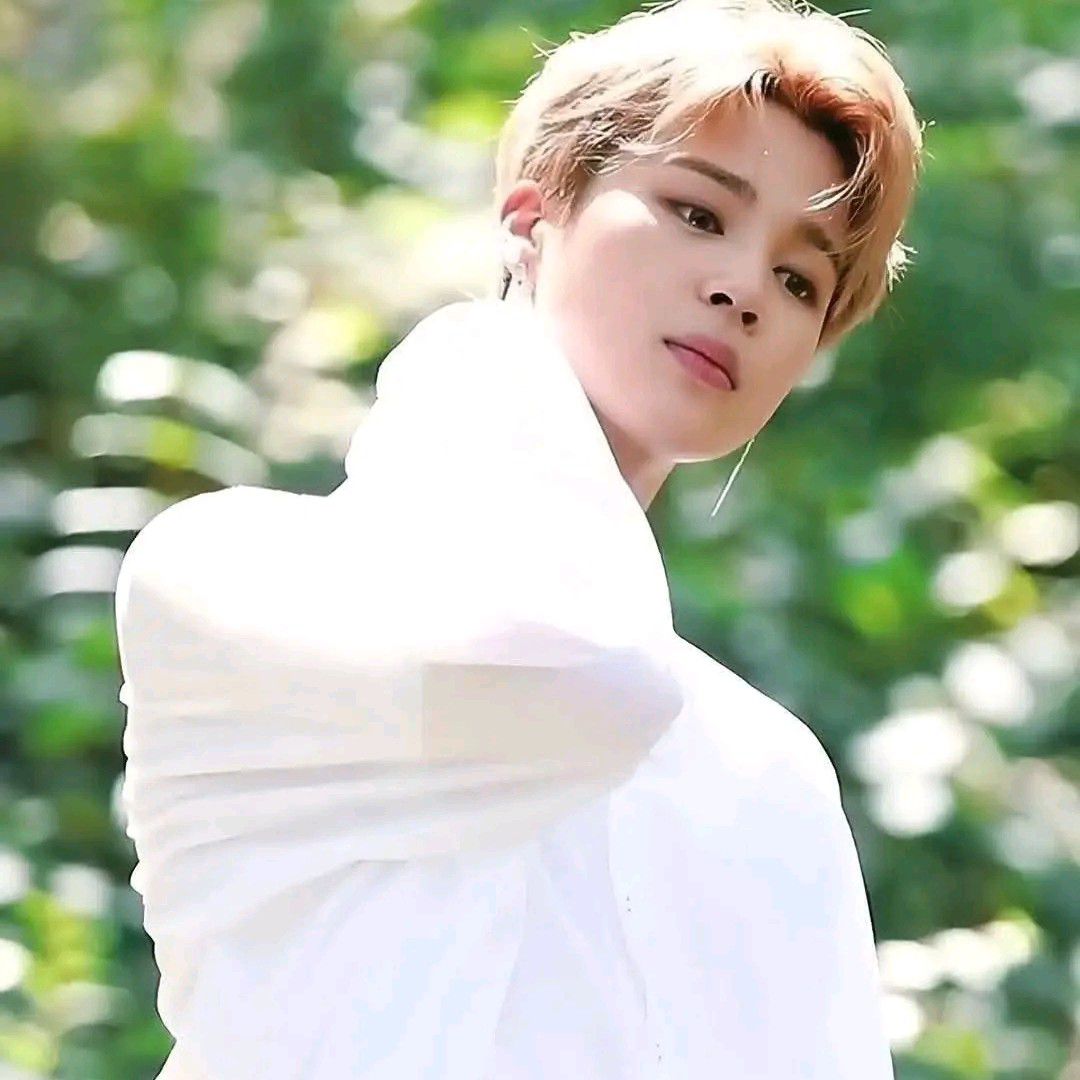 Foto aktivitas terbaru Jimin (BTS)