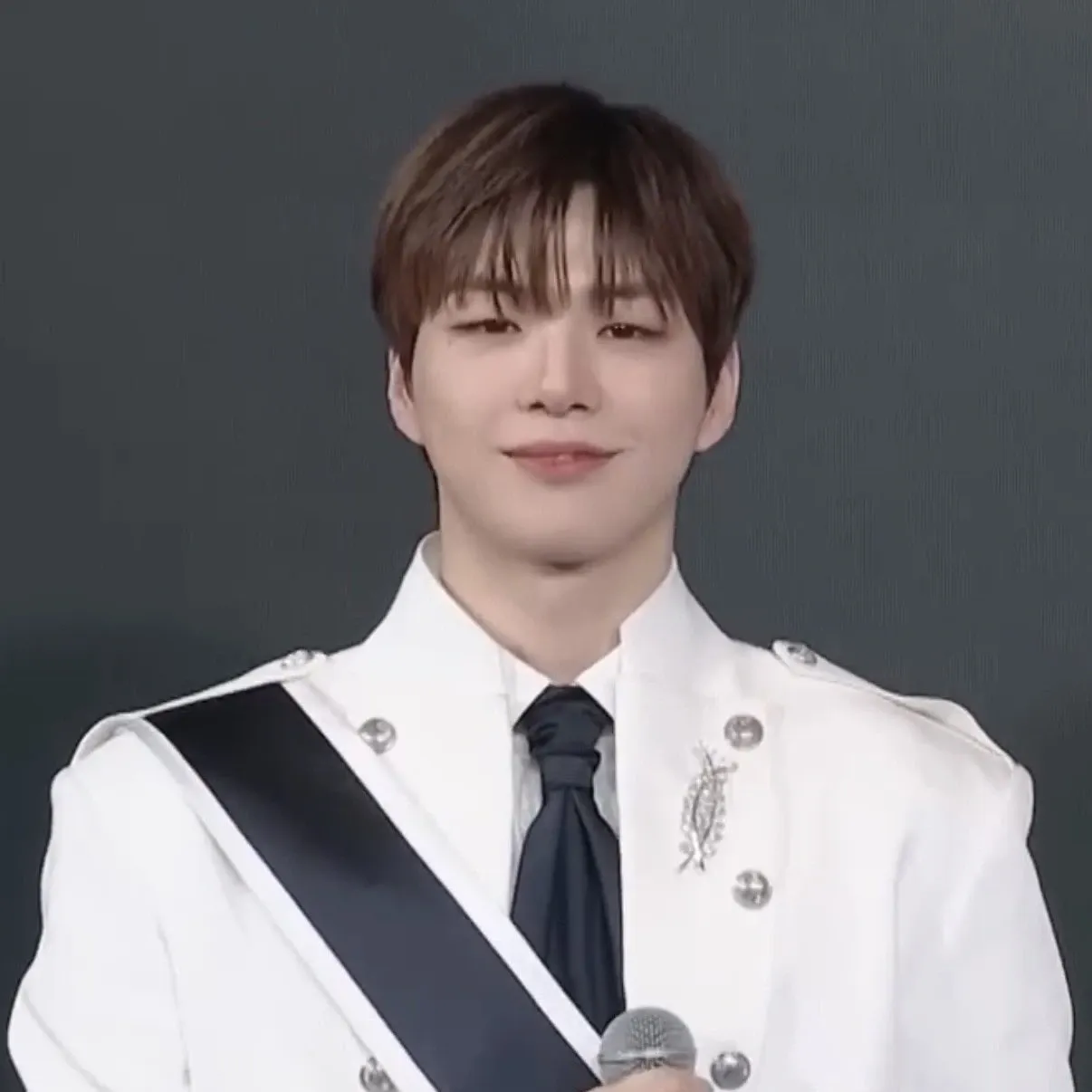 강다니엘의 최신 사진