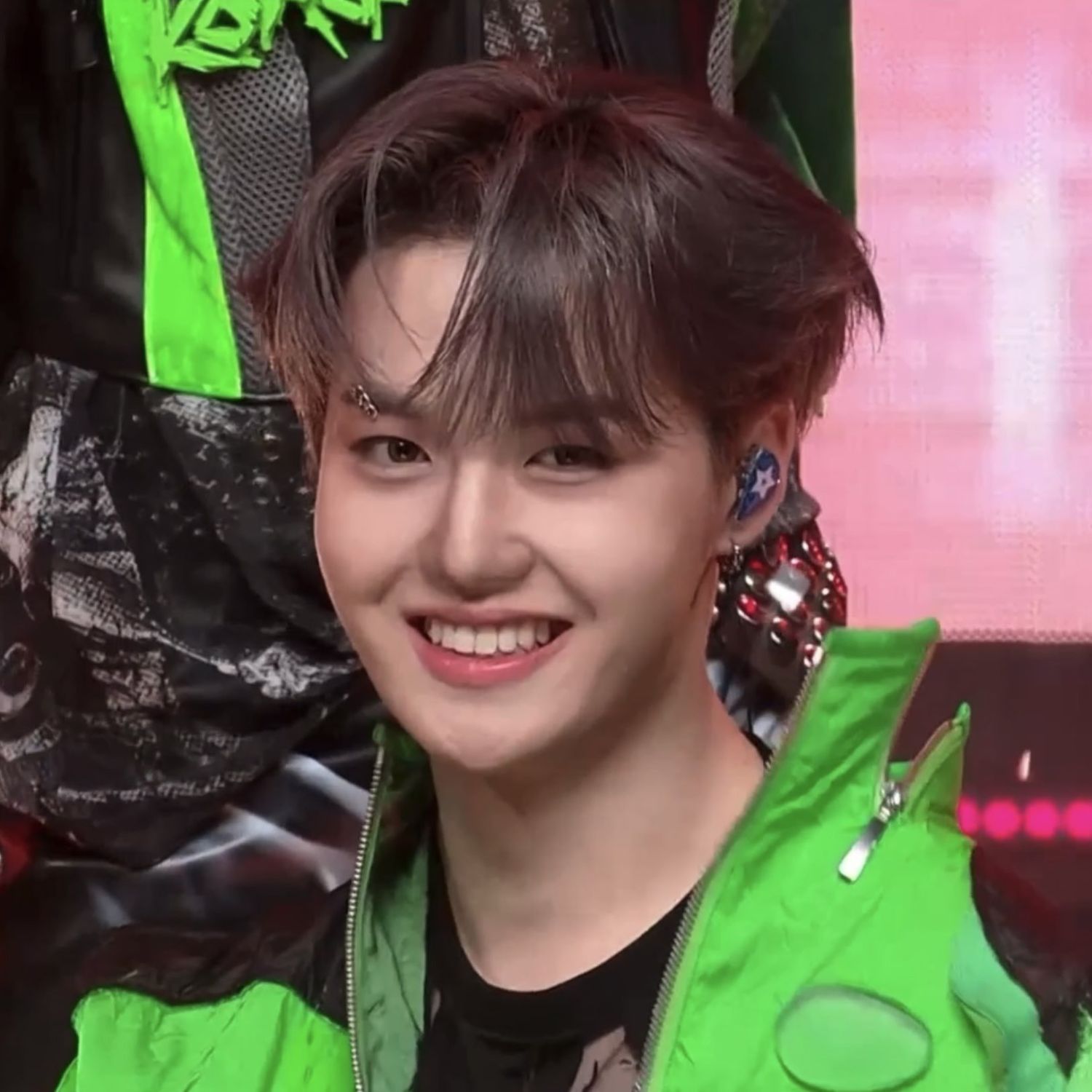 Behind-the-scenes cut of Doyoung (TREASURE)