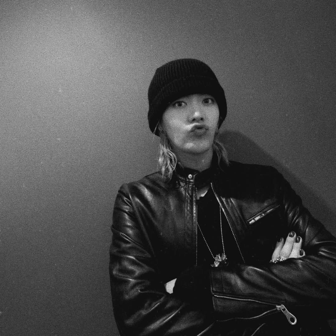 A moment captured by Yuta (NCT 127)'s fan