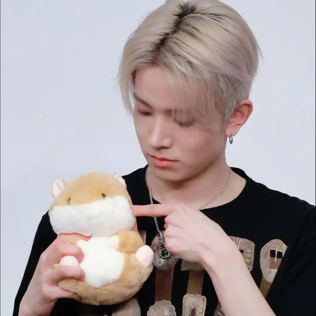 희승 (ENHYPEN)의 비하인드 컷