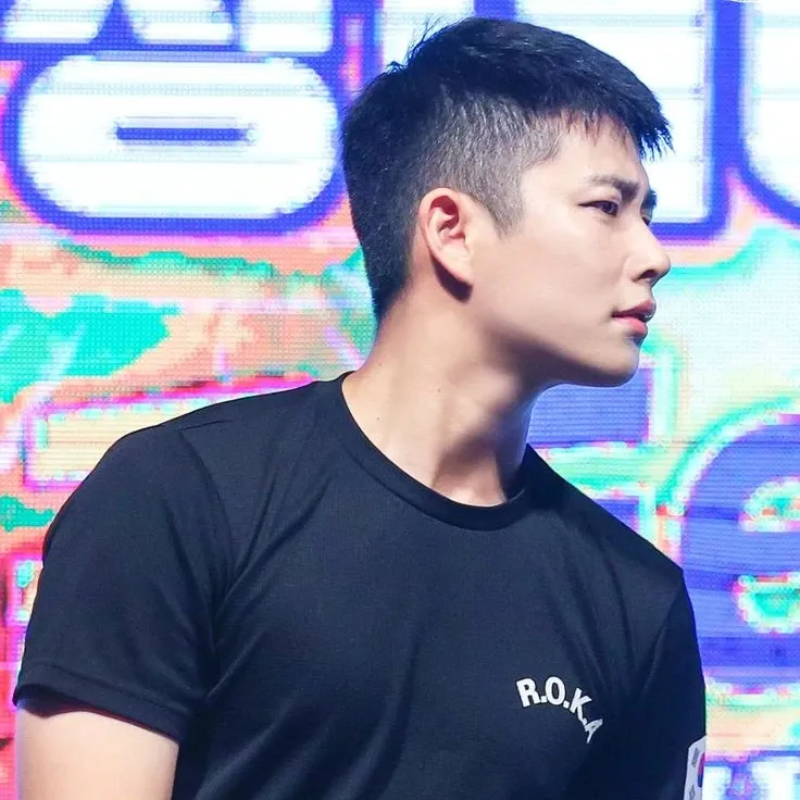 A moment captured by MJ (ASTRO)'s fan