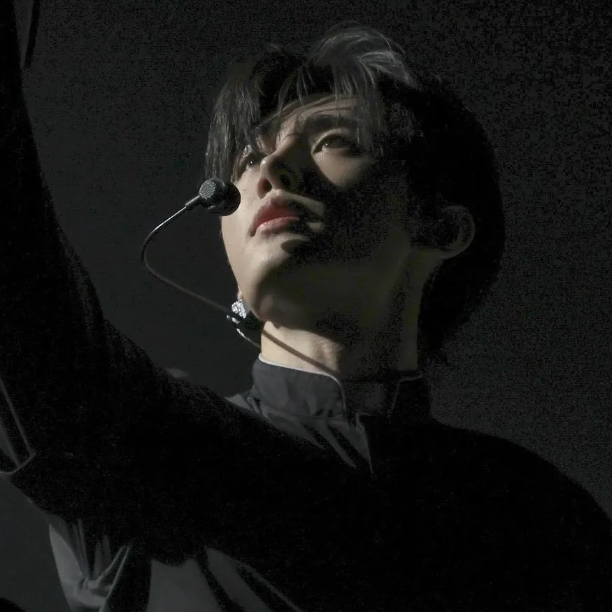 成训 (ENHYPEN)粉丝拍下的瞬间