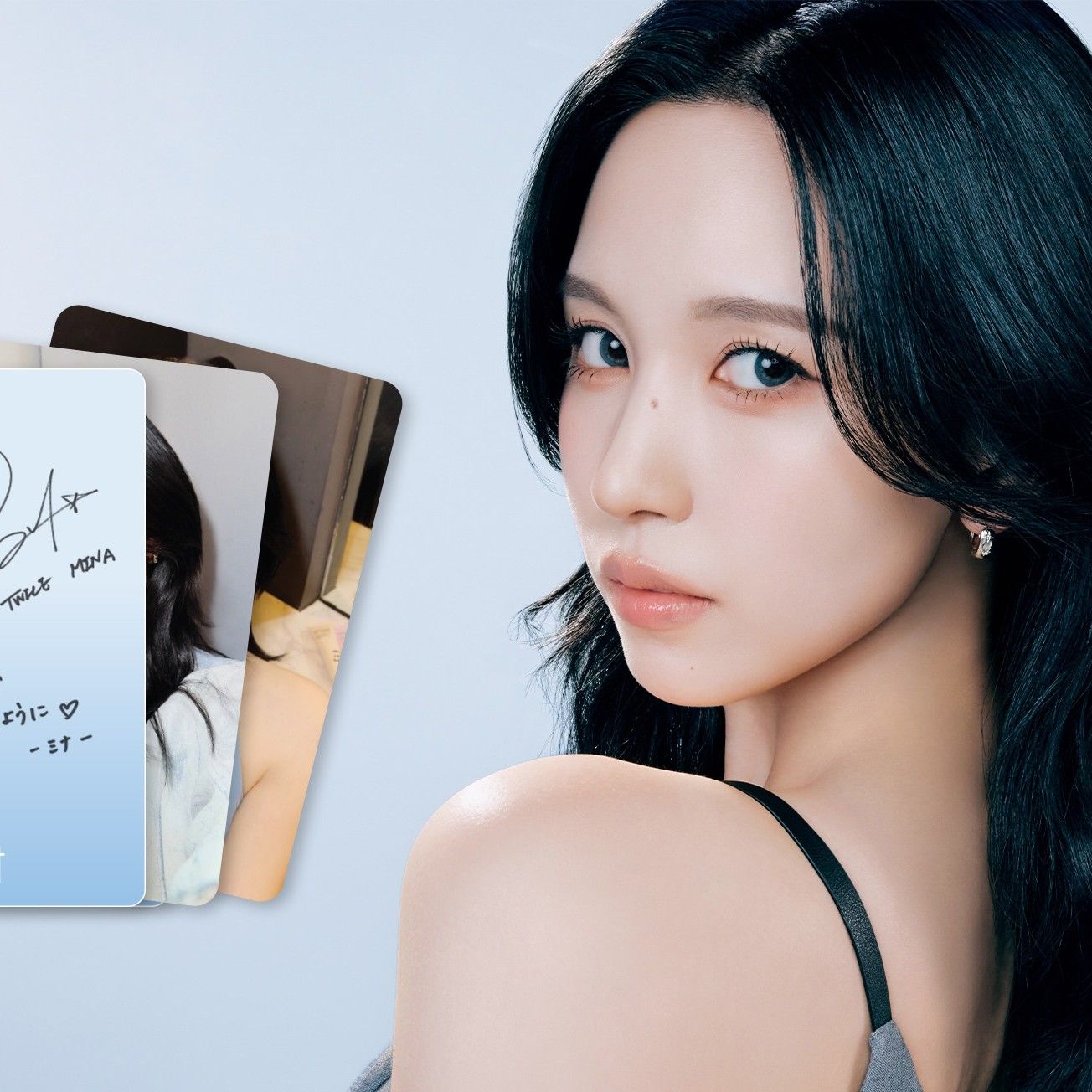 Behind-the-scenes cut of Mina (TWICE)