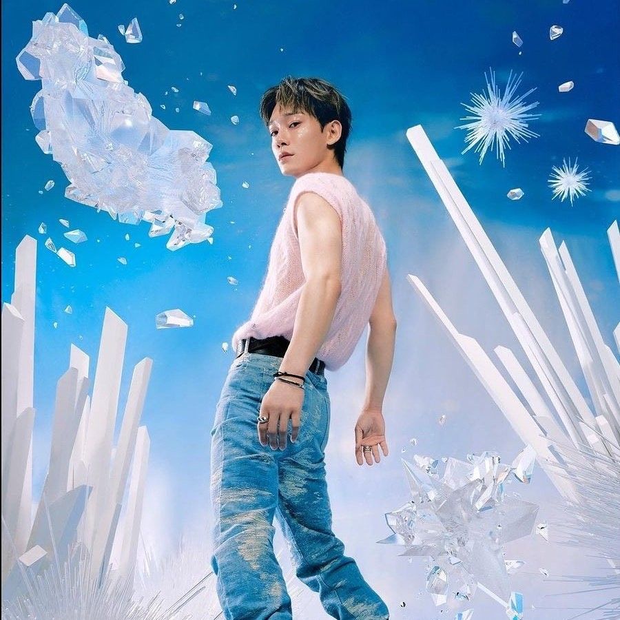 Behind-the-scenes cut of Chen (EXO)