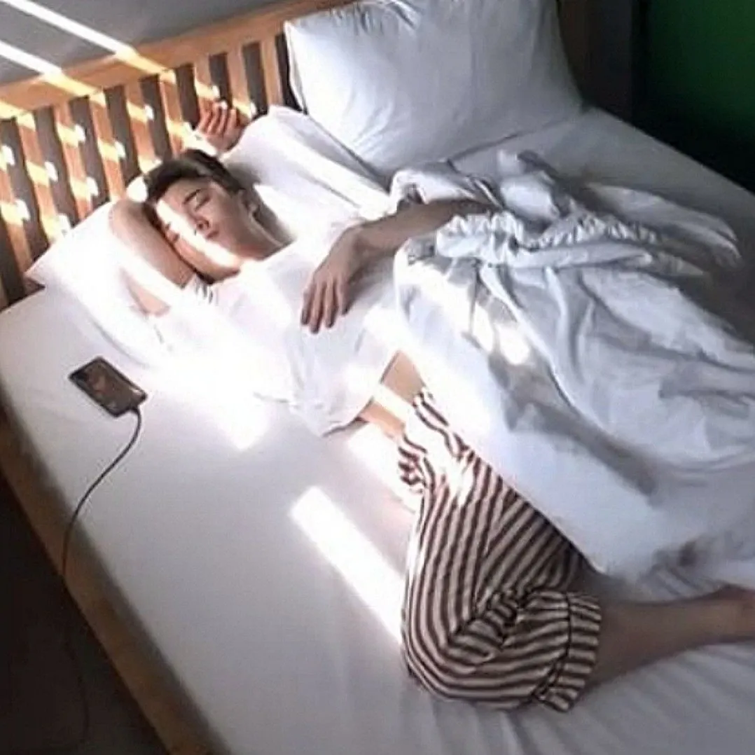 A moment captured by Moonbin (ASTRO)'s fan