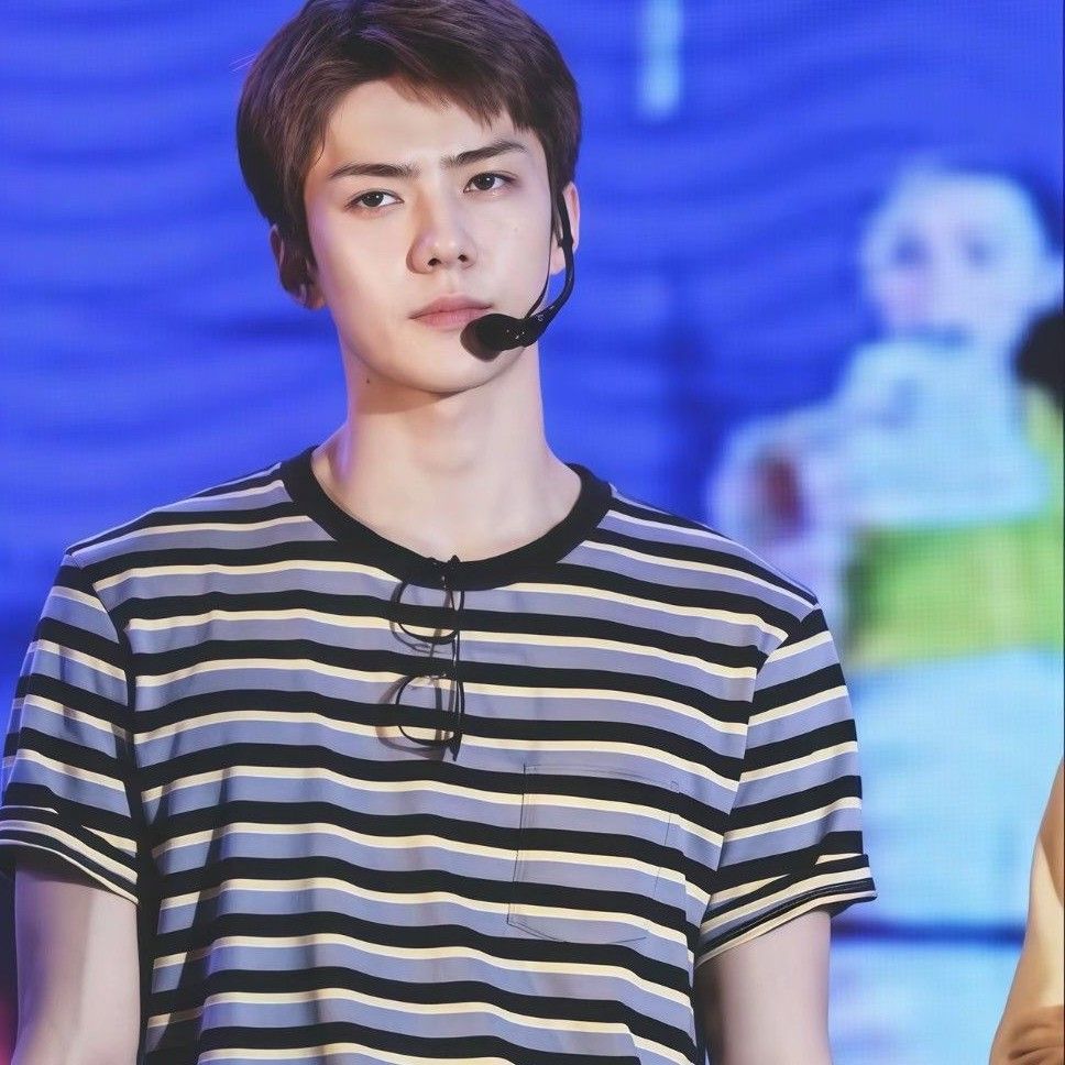 세훈 (EXO)의 최신 사진