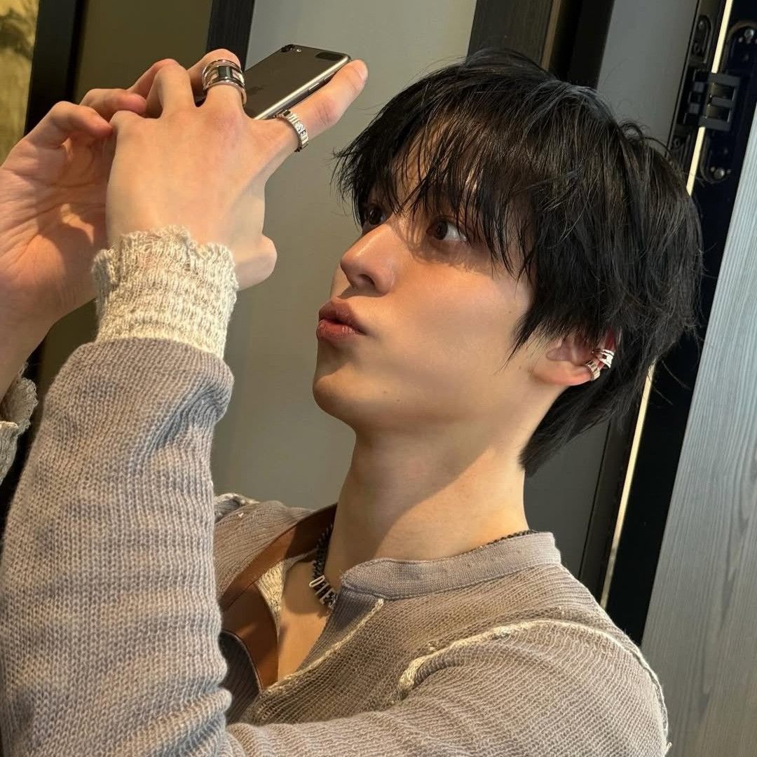 ATEEZの舞台裏ショット