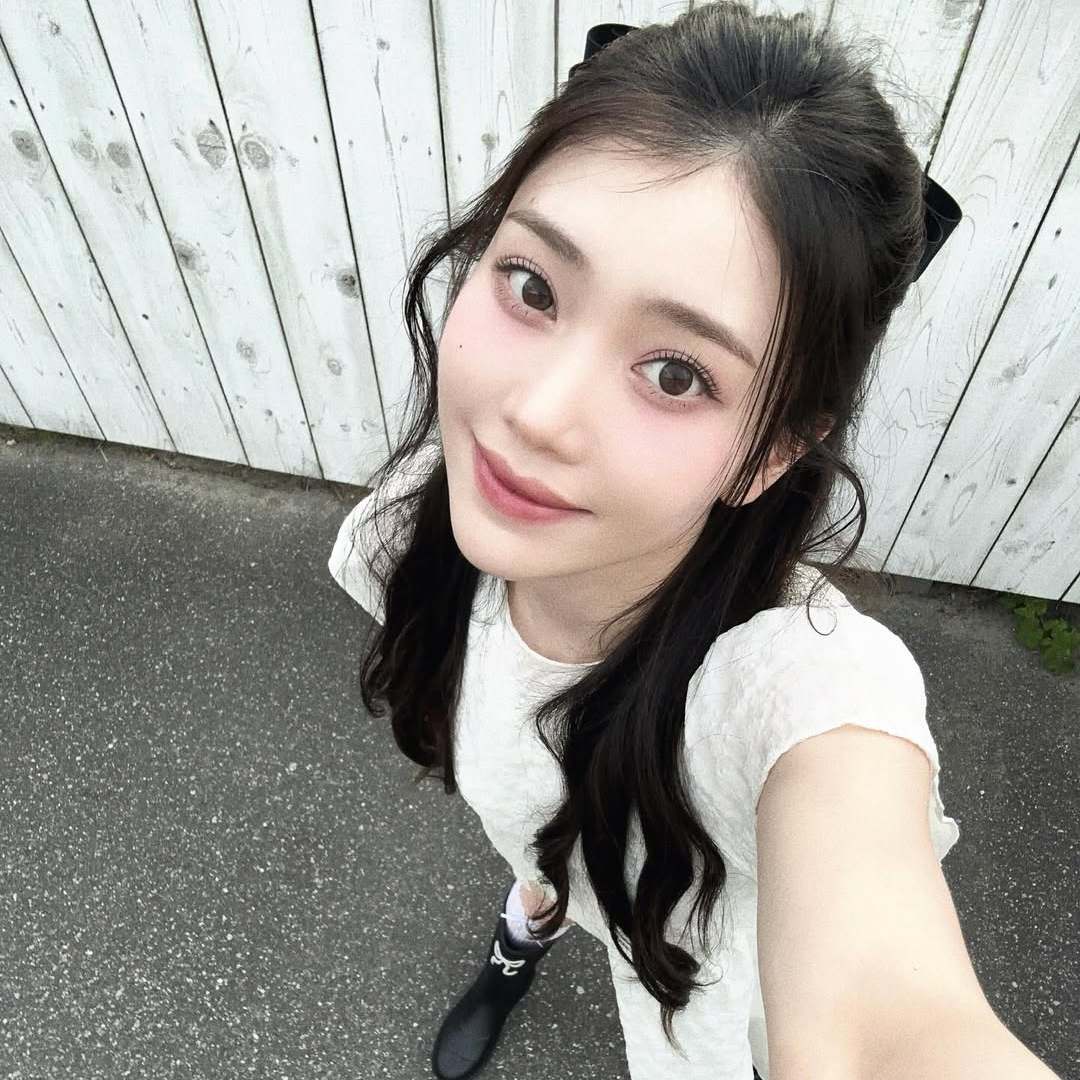 Recent activity shot of Xiao Ting (Kep1er)