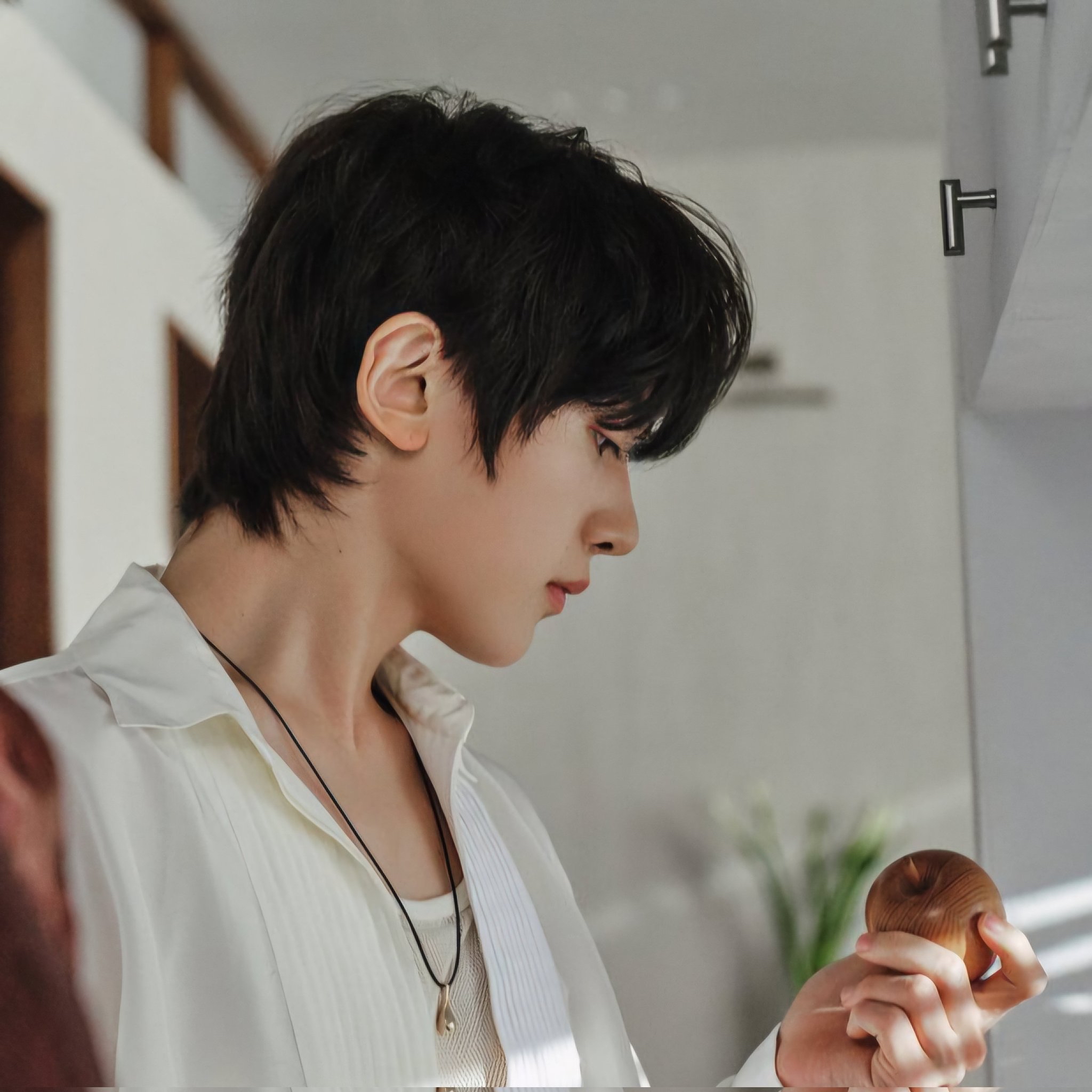 Behind-the-scenes cut of Seok Matthew (ZEROBASEONE)