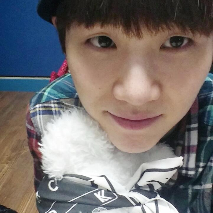 SUGA (防彈少年團)的幕後花絮