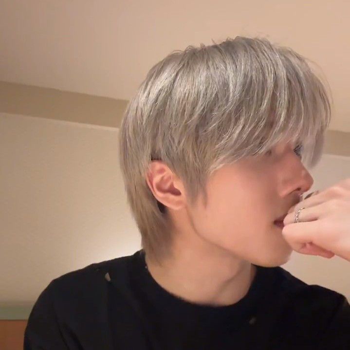 Behind-the-scenes cut of Jisung (NCT DREAM)