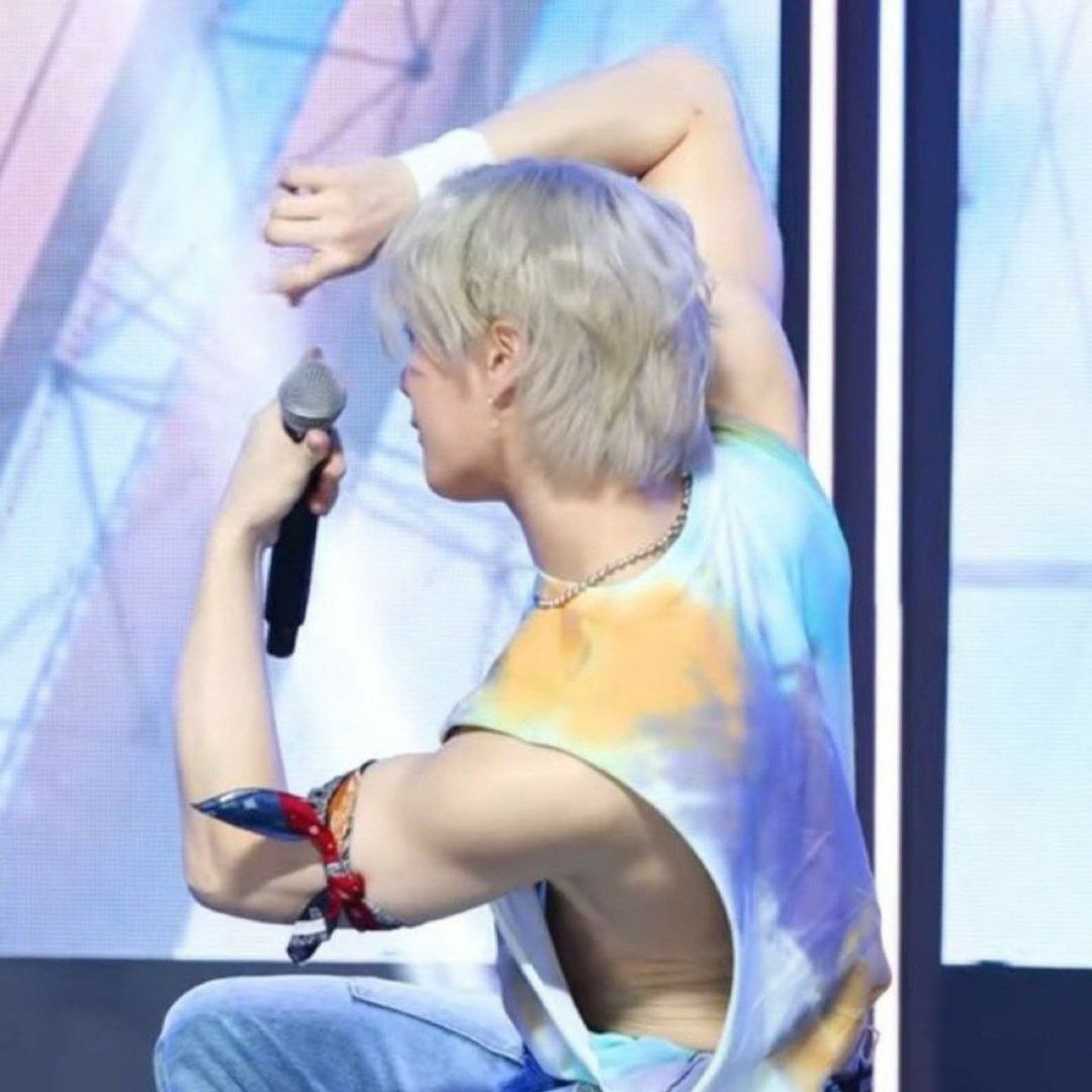 Behind-the-scenes cut of Moonbin (ASTRO)