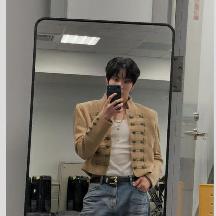 에이티즈의 비하인드 컷