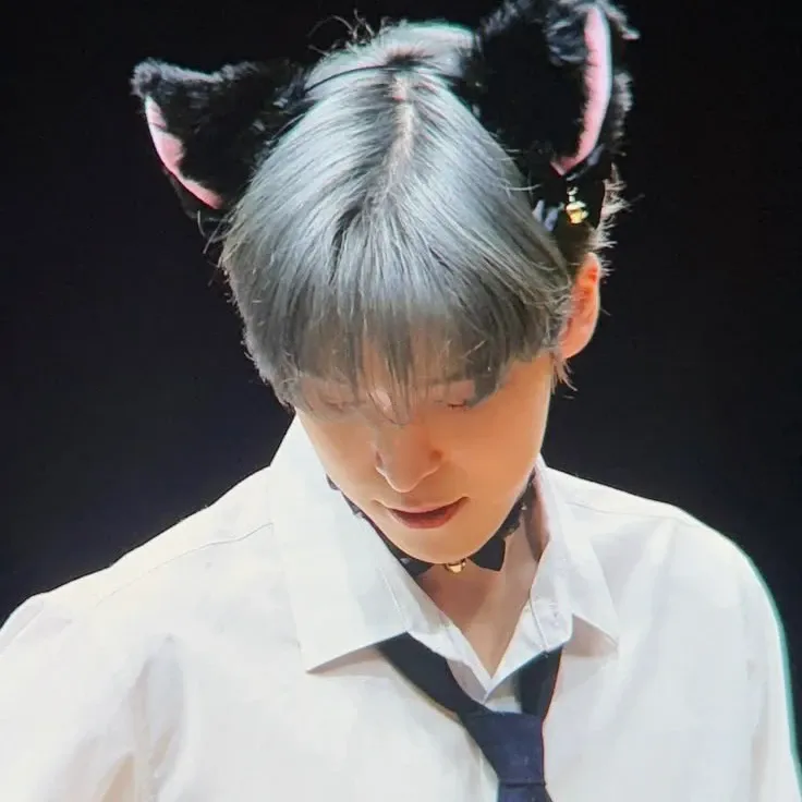 윤호 (에이티즈)의 비하인드 컷