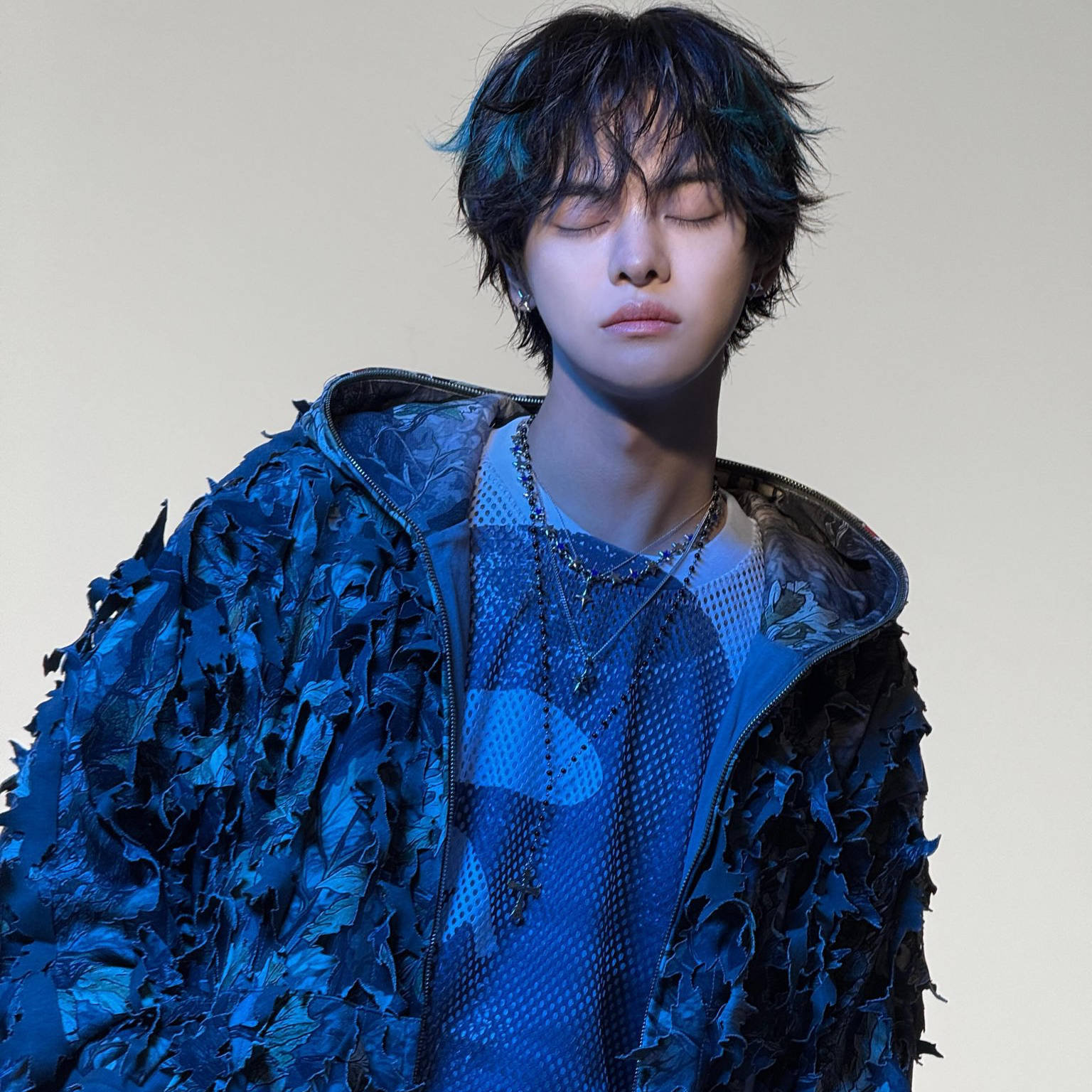 Latest photo of Lee Leo (ALPHA DRIVE ONE)