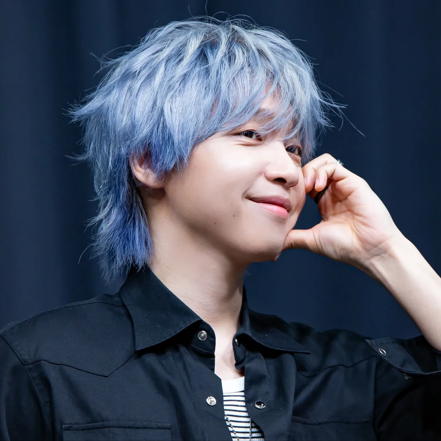Recent activity shot of Jeong Sewoon