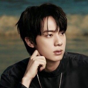 진 (방탄소년단)의 최신 사진