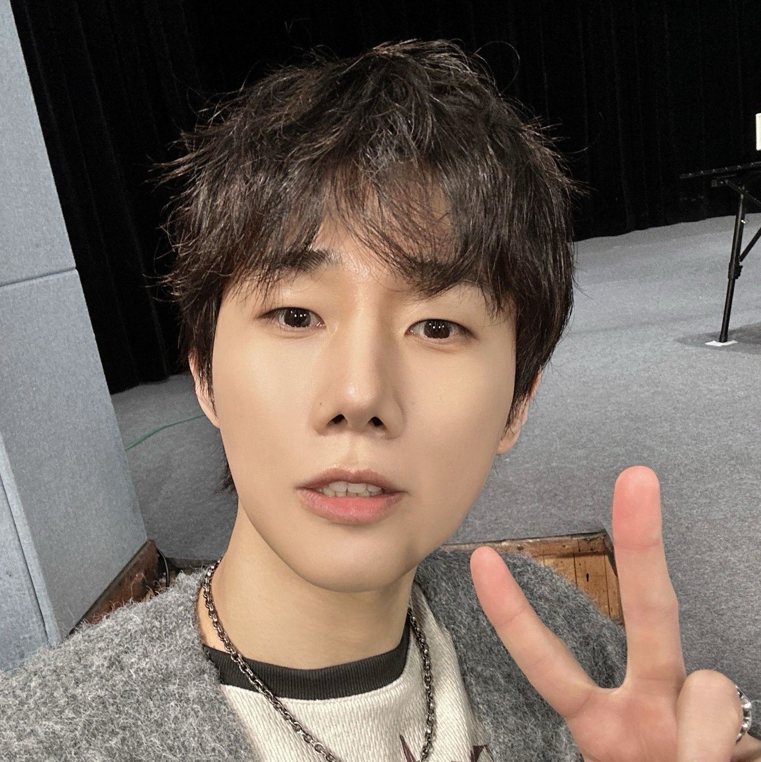 A moment captured by Sungkyu (INFINITE)'s fan