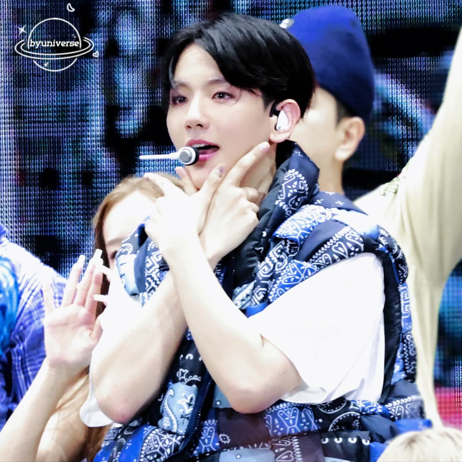 Momen yang diabadikan oleh penggemar Baekhyun (EXO)