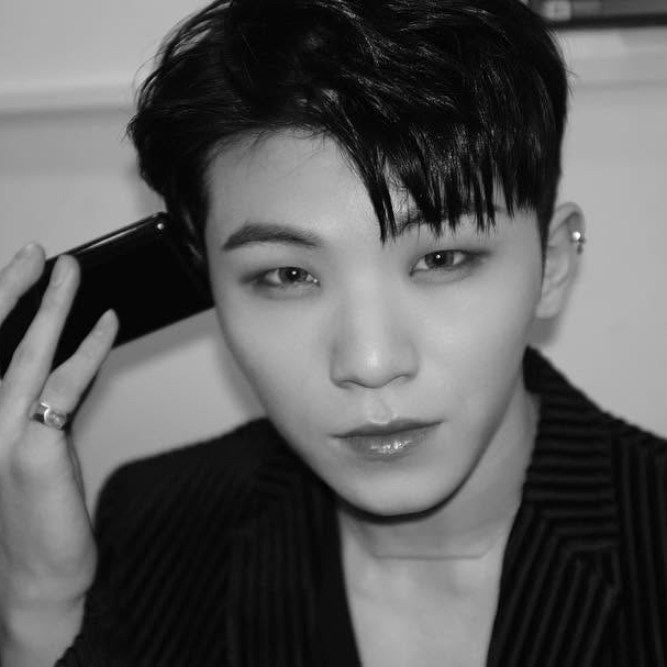ウジ (SEVENTEEN)の舞台裏ショット
