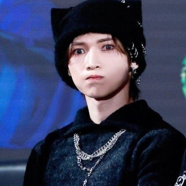 에이티즈의 비하인드 컷