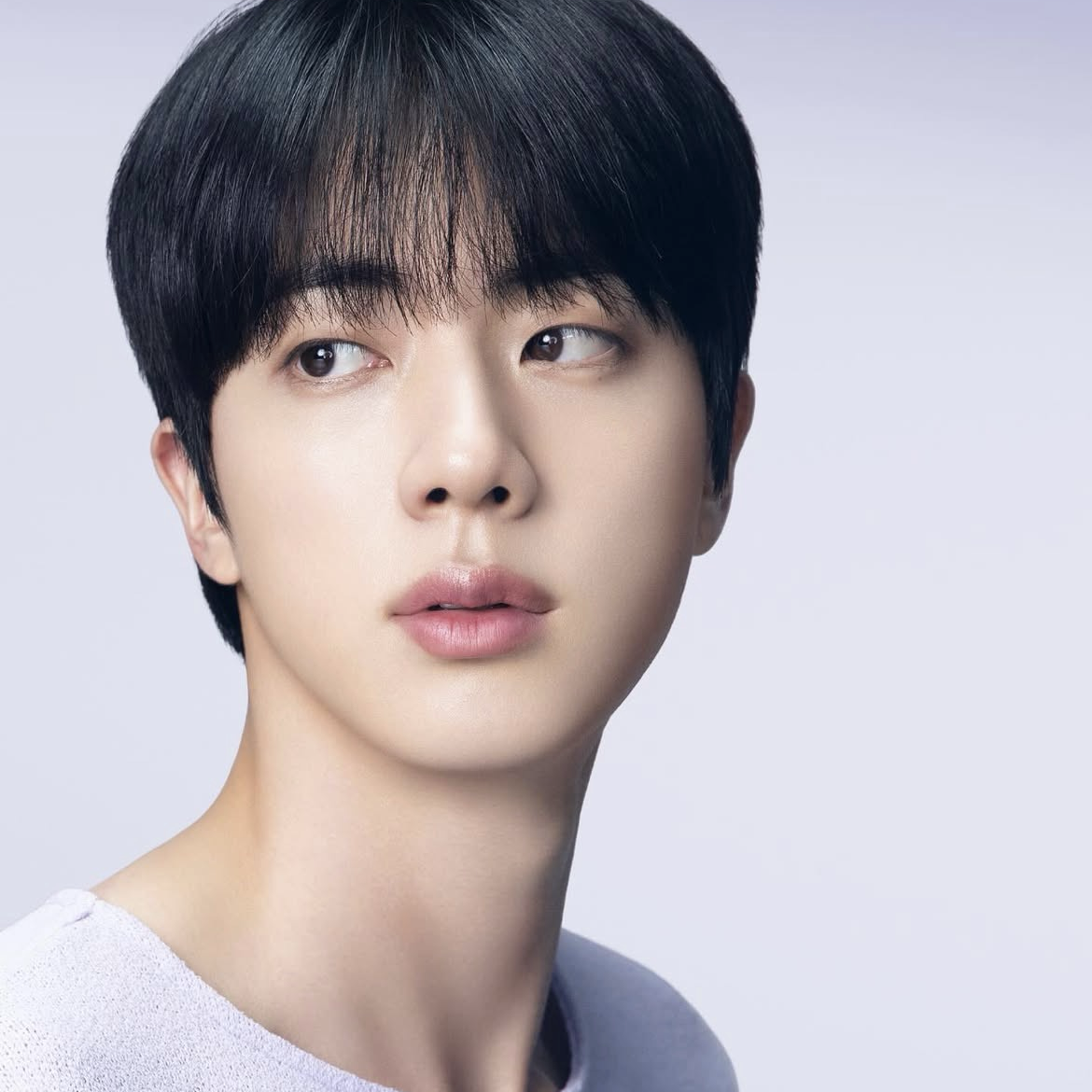 진 (방탄소년단)의 최신 사진