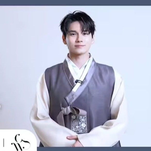 옹성우 최근 활동샷