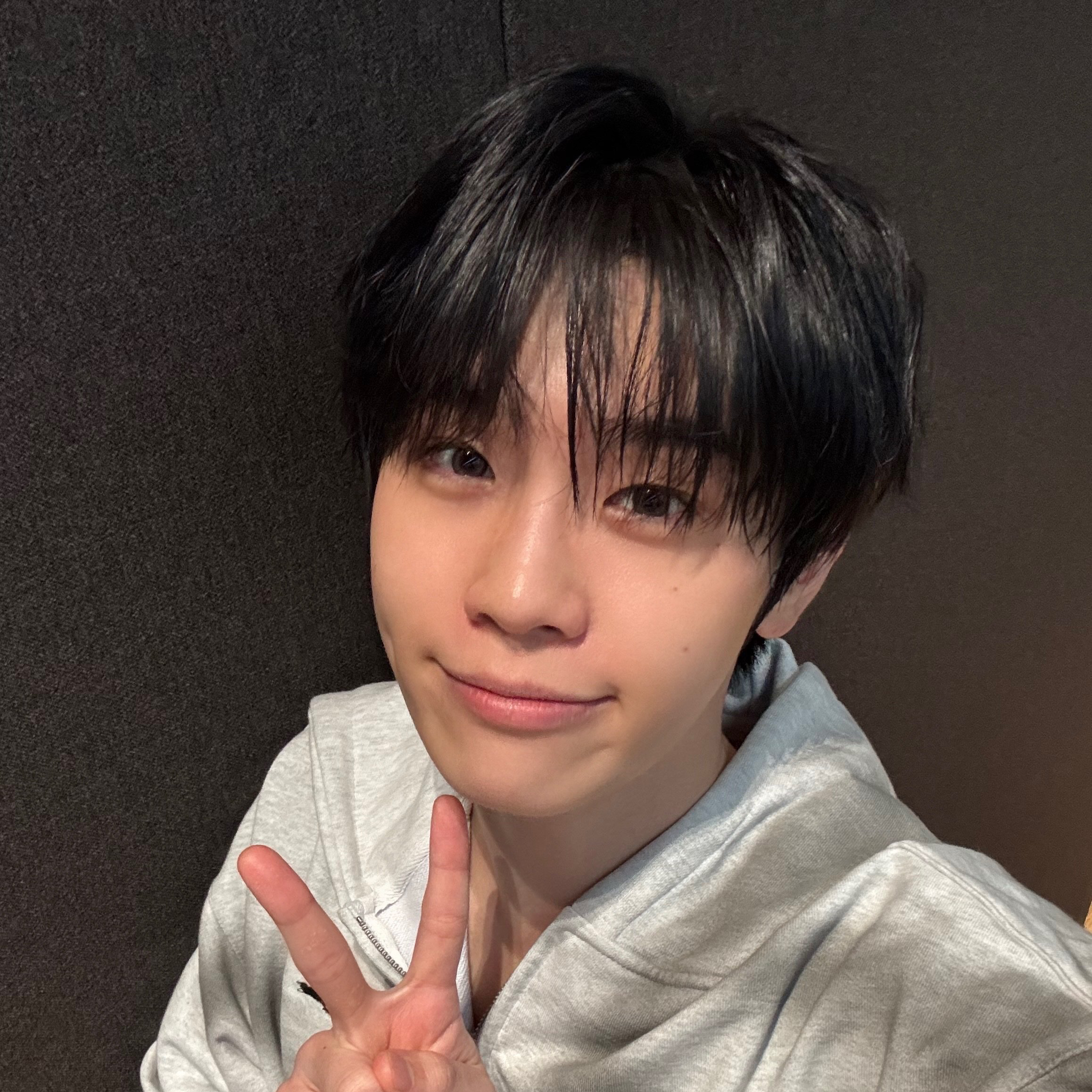Latest photo of Kim Taerae (ZEROBASEONE)
