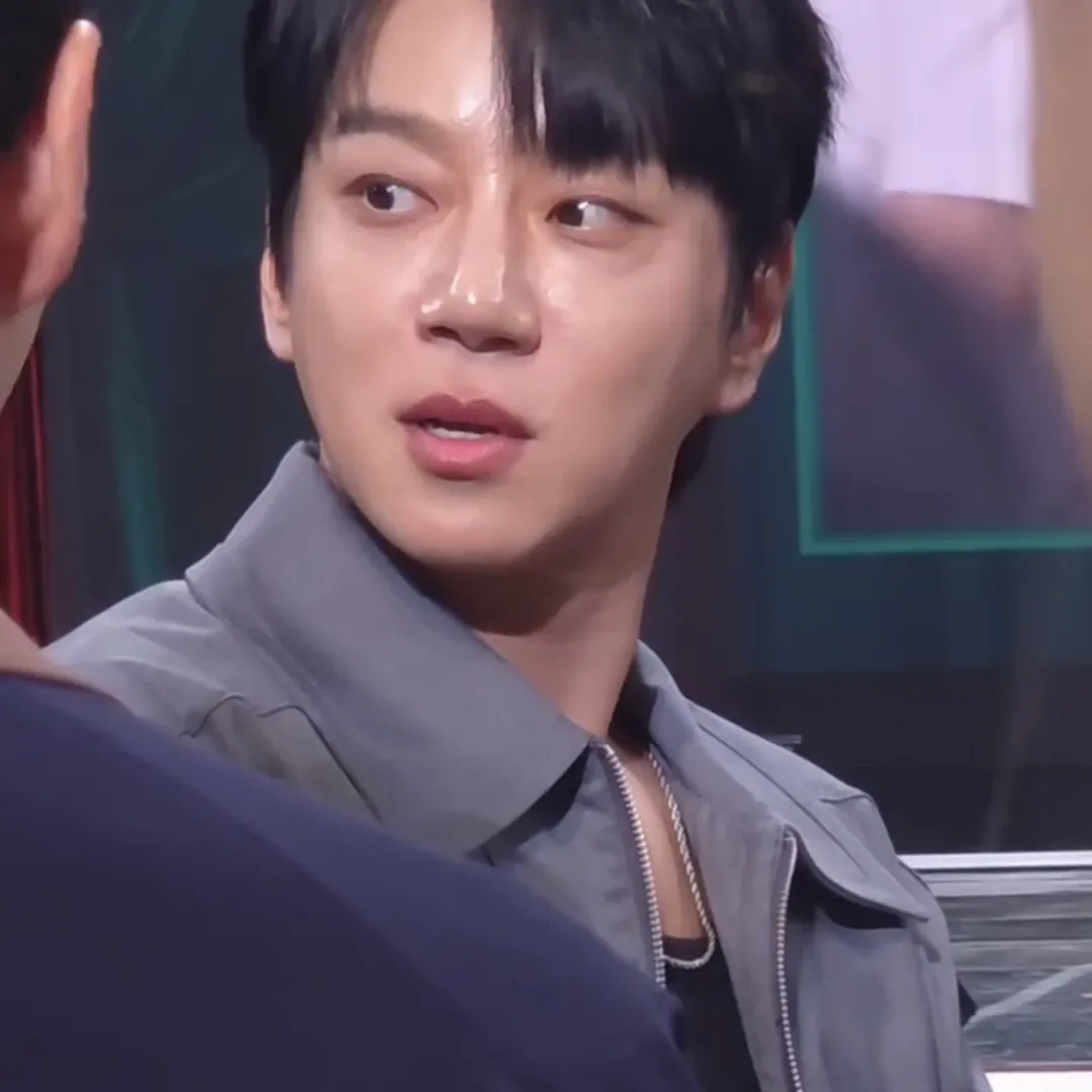Behind-the-scenes cut of Hwang Chiyeol
