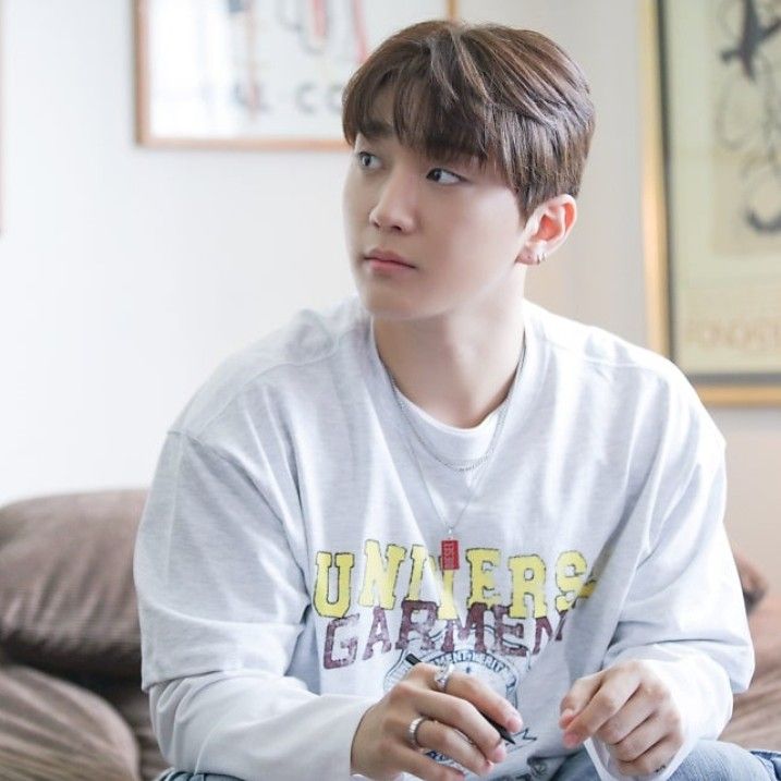 Recent activity shot of Hong Joochan (GoldenChild)