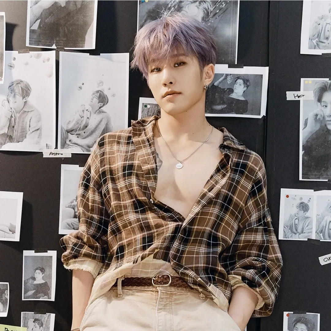 Behind-the-scenes cut of Jinjin (ASTRO)